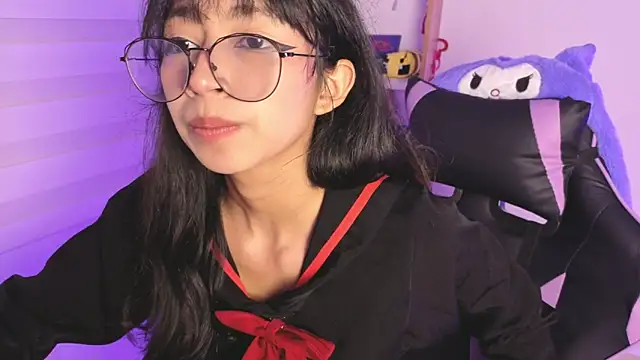 Yommi Winx online show from November 2025 12:36:02 AM