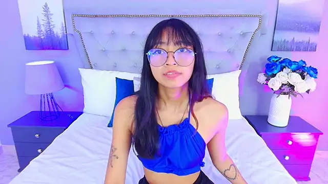 Yommi Winx online show from October 2025 11:39:02 PM