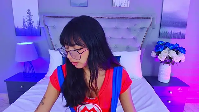 Yommi Winx online show from September 2025 12:05:01 AM