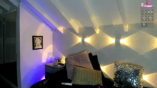 Martina Miiller online show from February 2026 01:11:01 PM