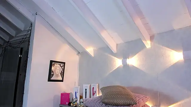 Martina Miiller online show from January 2026 01:39:01 PM