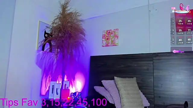 Martina Miiller online show from November 2025 12:42:01 PM