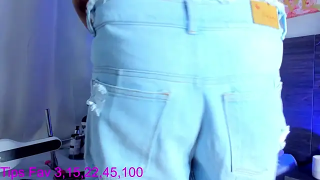 Martina Miiller online show from November 2025 01:00:02 PM