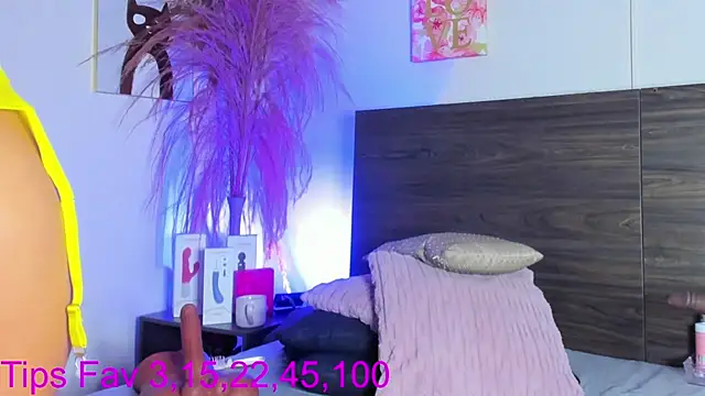 Martina Miiller online show from November 2025 12:43:02 PM