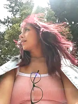 Lau1127 online show from March 2026 06:02:01 PM