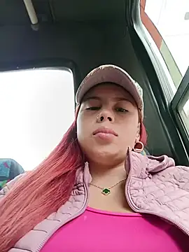 Snapshot of aurora_sky11 chatting on November 2025 08:53:02 PM aurora sky11 online show from November 2025 08:53:02 PM