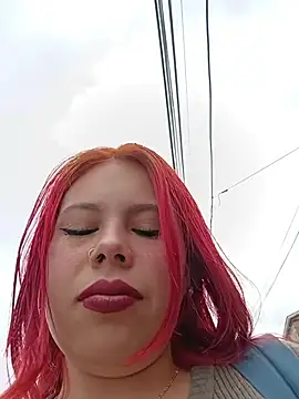 Snapshot of aurora_sky11 chatting on November 2025 04:40:01 PM aurora sky11 online show from November 2025 04:40:01 PM