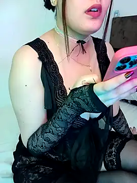 im here- online show from October 2025 04:04:02 PM