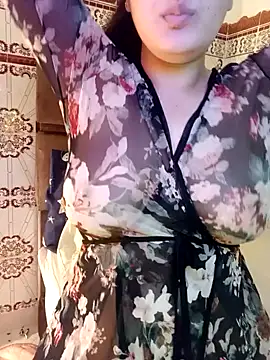 im here- online show from February 2025 05:31:01 PM