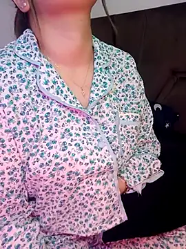 im here- online show from November 2025 12:58:02 AM