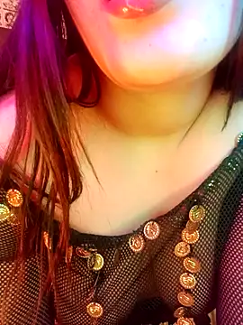 im here- online show from February 2025 11:03:02 PM