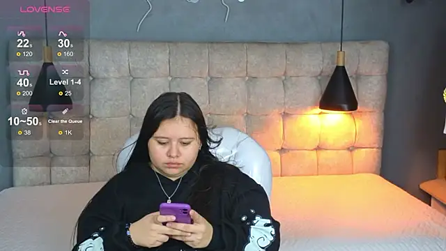 Laia and Aloby online show from January 2026 10:13:01 PM