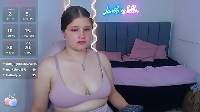 Krysstal tay online show from February 2025 06:16:01 PM