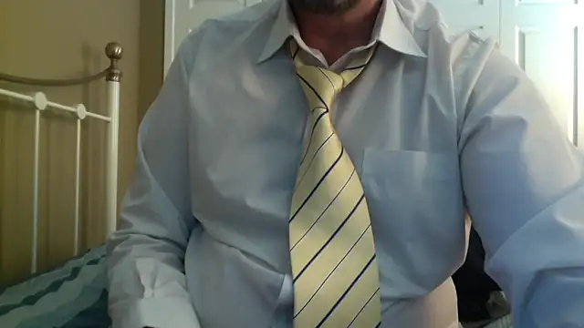 Snapshot of midlandsforfun chatting on March 2025 12:01:02 PM midlandsforfun online show from March 2025 12:01:02 PM