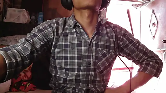 Dreamdaze2025 online show from April 2026 05:33:01 AM