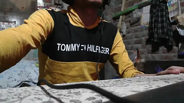 Dreamdaze2025 online show from April 2026 05:03:01 PM