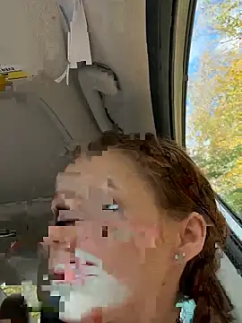 Snapshot of MizMichelle98 chatting on October 2025 06:29:02 PM MizMichelle98 online show from October 2025 06:29:02 PM