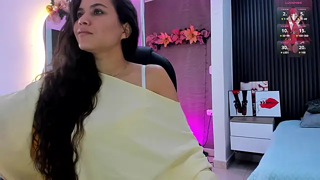 natasha  jackson online show from November 2025 12:05:02 PM