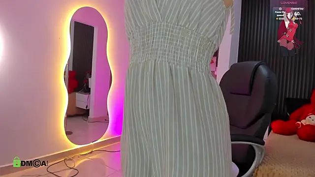 natasha  jackson online show from February 2026 12:01:02 PM