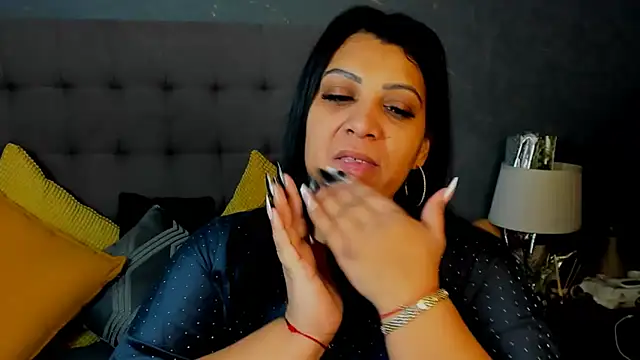 Snapshot of AmyCubes chatting on March 2026 03:55:01 AM AmyCubes online show from March 2026 03:55:01 AM