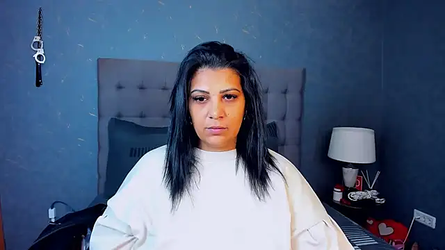 AmyCubes online show from November 2025 07:22:02 AM