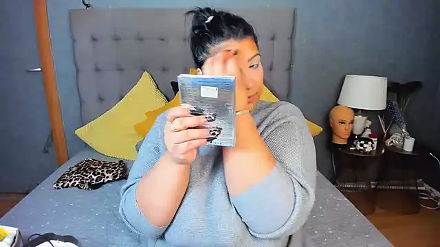 Snapshot of AmyCubes chatting on March 2026 07:16:01 AM AmyCubes online show from March 2026 07:16:01 AM