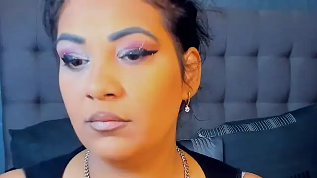 AmyCubes online show from October 2025 04:53:02 AM