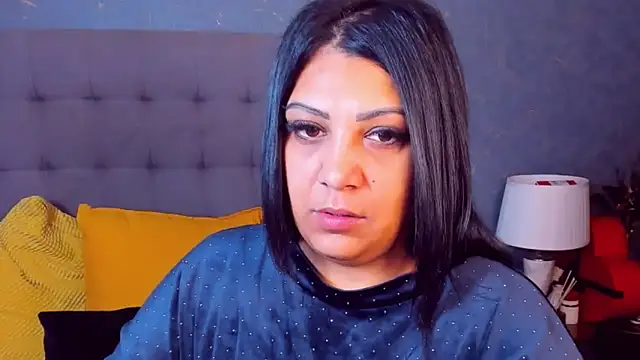 Snapshot of AmyCubes chatting on April 2026 03:02:02 AM AmyCubes online show from April 2026 03:02:02 AM