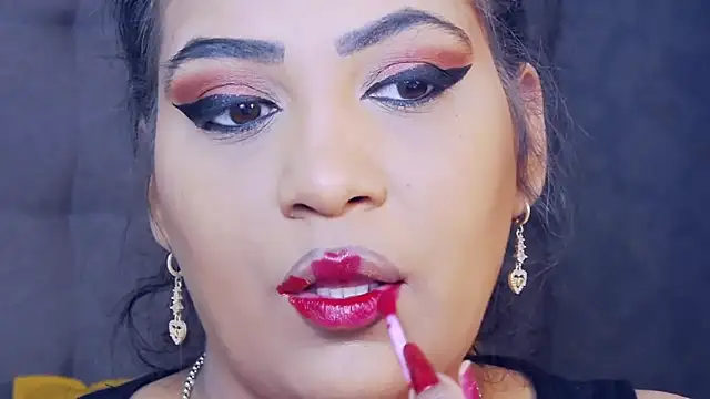 AmyCubes online show from May 2026 06:45:02 AM