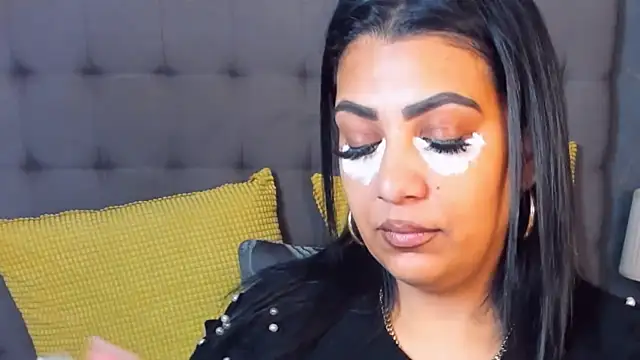 AmyCubes online show from February 2026 04:07:01 AM