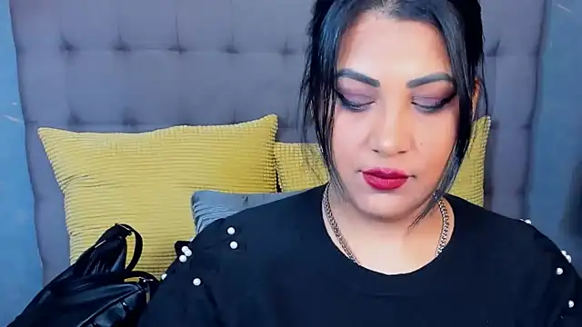 AmyCubes online show from November 2025 10:15:02 AM