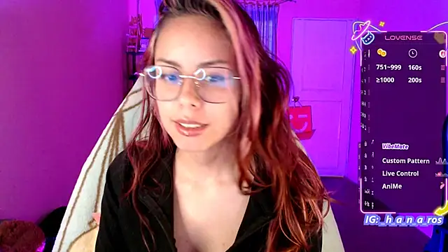 Snapshot of 7Hana7 chatting on October 2025 08:45:01 PM 7Hana7 online show from October 2025 08:45:01 PM