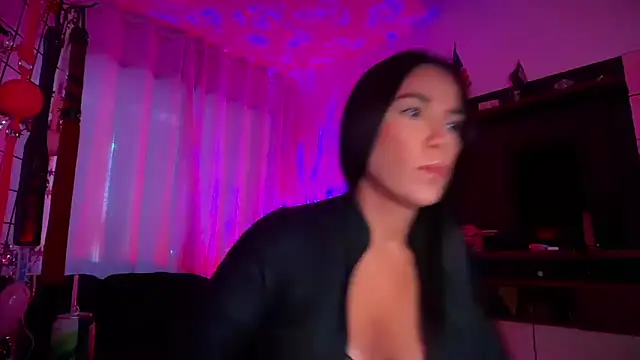 mistresslaviniabr online show from December 2025 07:39:02 PM