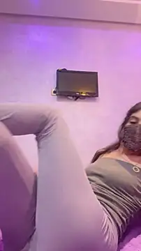 fatisexy online show from May 2026 12:49:01 AM