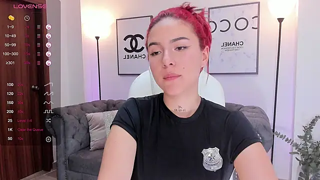 Snapshot of kendaall_jenner_ chatting on March 2025 06:35:02 AM kendaall jenner  online show from March 2025 06:35:02 AM