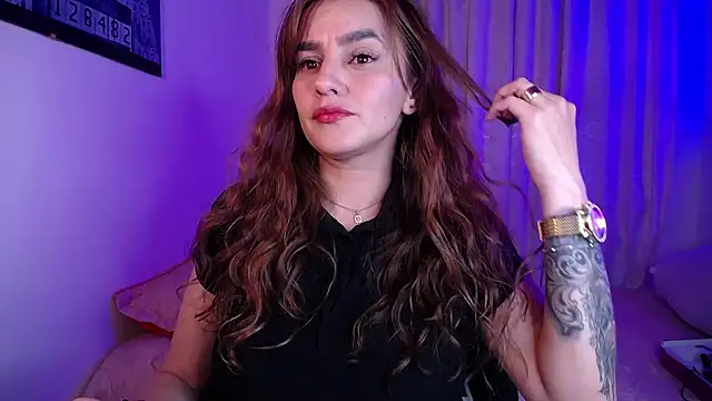 Snapshot of Lu_perez chatting on February 2026 02:35:02 AM Lu perez online show from February 2026 02:35:02 AM