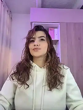 Snapshot of Lu_perez chatting on June 2026 01:19:02 PM Lu perez online show from June 2026 01:19:02 PM