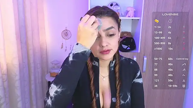 Lu perez online show from May 2026 01:20:01 PM