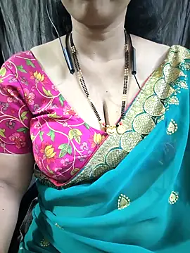 Snapshot of bhuvana555 chatting on April 2026 05:41:02 PM bhuvana555 online show from April 2026 05:41:02 PM