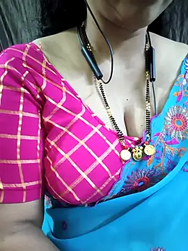Snapshot of bhuvana555 chatting on April 2026 05:30:01 PM bhuvana555 online show from April 2026 05:30:01 PM