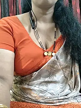 Snapshot of bhuvana555 chatting on October 2025 05:02:02 PM bhuvana555 online show from October 2025 05:02:02 PM