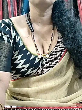 Snapshot of bhuvana555 chatting on November 2025 04:55:01 PM bhuvana555 online show from November 2025 04:55:01 PM