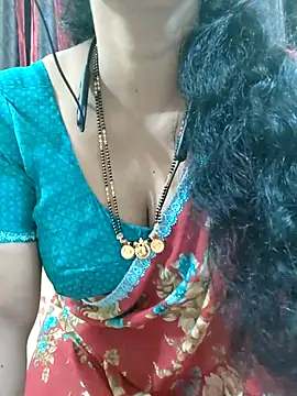 Snapshot of bhuvana555 chatting on October 2025 04:11:02 AM bhuvana555 online show from October 2025 04:11:02 AM