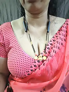 Snapshot of bhuvana555 chatting on June 2026 05:45:02 PM bhuvana555 online show from June 2026 05:45:02 PM
