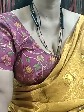 Snapshot of bhuvana555 chatting on December 2025 08:04:02 PM bhuvana555 online show from December 2025 08:04:02 PM