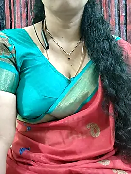 Snapshot of bhuvana555 chatting on November 2025 04:55:01 AM bhuvana555 online show from November 2025 04:55:01 AM