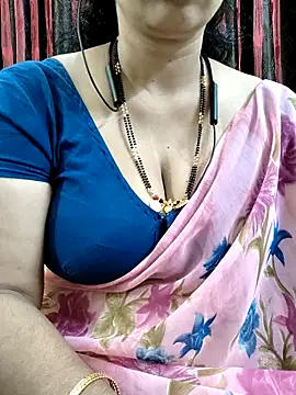 Snapshot of bhuvana555 chatting on December 2025 05:03:02 PM bhuvana555 online show from December 2025 05:03:02 PM