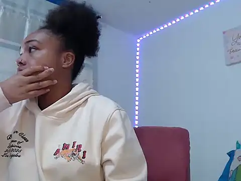 katty ebonny online show from November 2025 02:00:02 AM