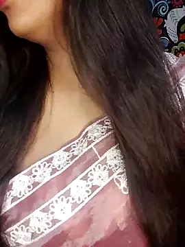 Sreya213 online show from March 2026 07:03:01 PM