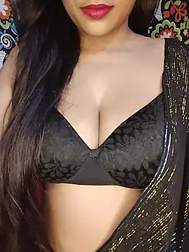 Sreya213 online show from May 2026 04:47:01 PM